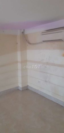 Cho thuê nhà cấp 4 riêng biệt có gác xép tại 17638 văn 7052990