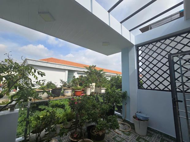 Bán nhà hẻm xe tải trương văn thành, p. hiệp phú. 60m2, 8.5 7053117