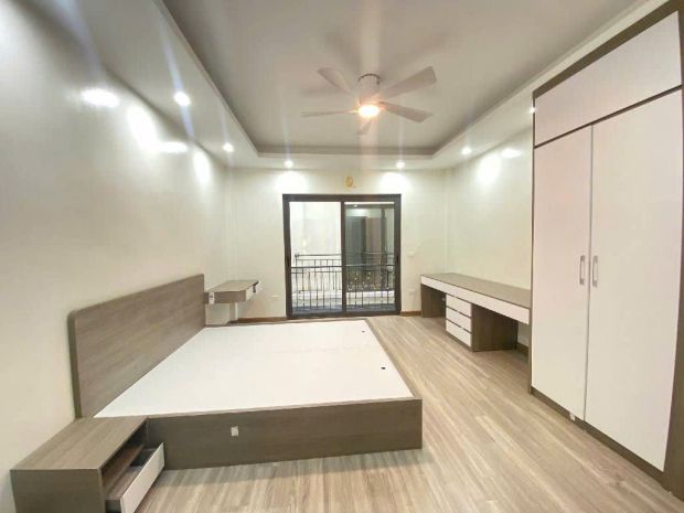 Bán nhà bồ đề long biên,oto,thang máy,full nội thất 42m 7054089