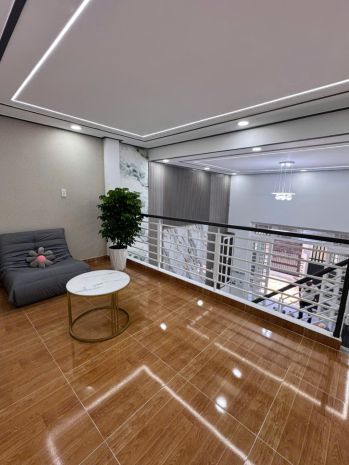 Bán gấp nhà đẹp 5x12m, gần gò vấp ngã tư ga, full nội thất 7055106