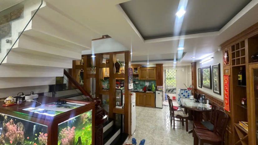 Bán nhà 5 tầng  - gần mặt tiền - hà huy giáp - thạnh lộc - 7055973