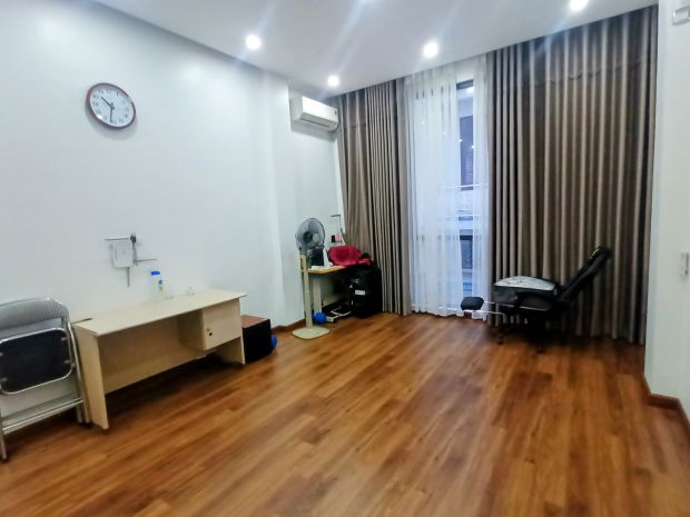 Bán nhà ngã tư sở 45m2 6 tầng thang máy,nhà mới 7056060