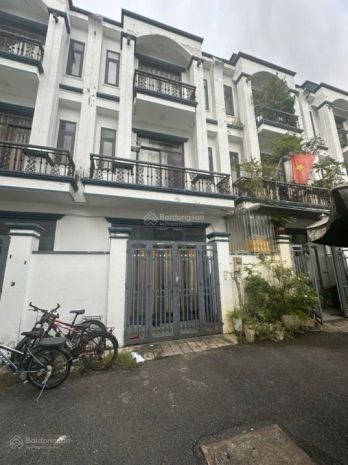 Nhà 4 tầng kiên cố , 62m2 giá rẻ 7059145