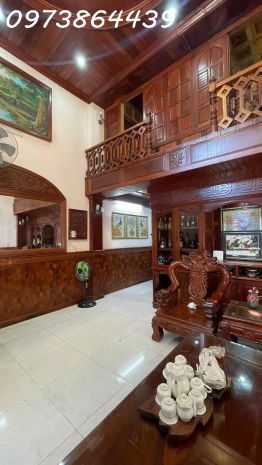 Bán nhà đẹp 5 tầng  quận 12
tặng full nội thất gỗ cao 7061297