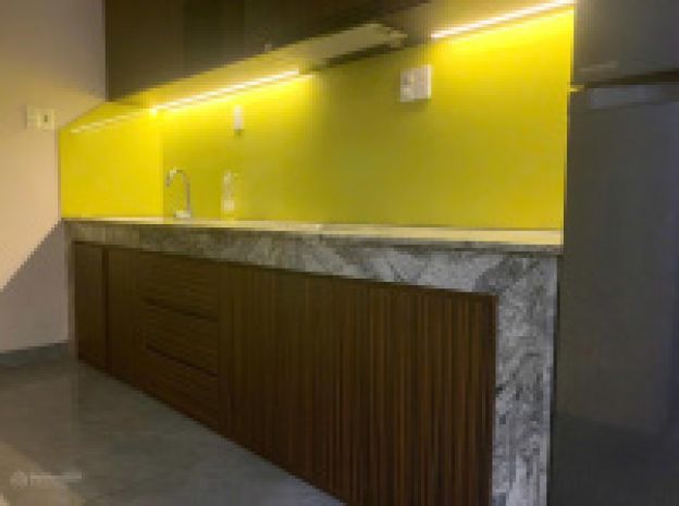 Cho thuê căn hộ hướng biển  mát mẻ  có chỗ đậu ô tô tại 7063307