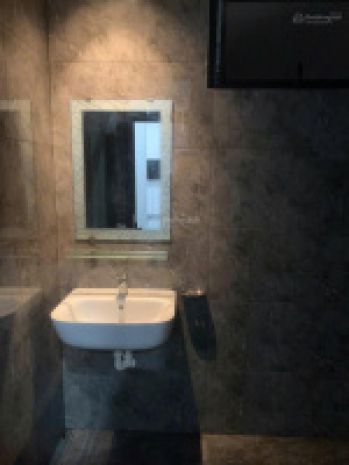 Cho thuê căn hộ hướng biển  mát mẻ  có chỗ đậu ô tô tại 7063308