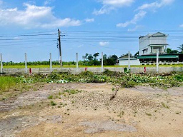 Cần bán 4 nền liền kề gồm 222mv đất vườn có sẵn 150mv thổ 7063406