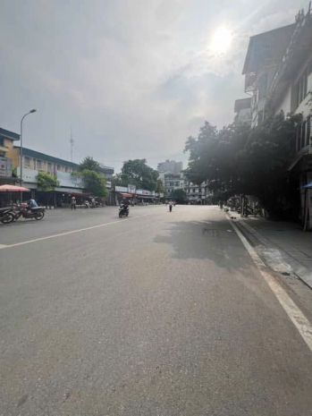 Shock! 281 triệum có nhà mp nguyễn khuyến 220m 3 tầng kd 7064414