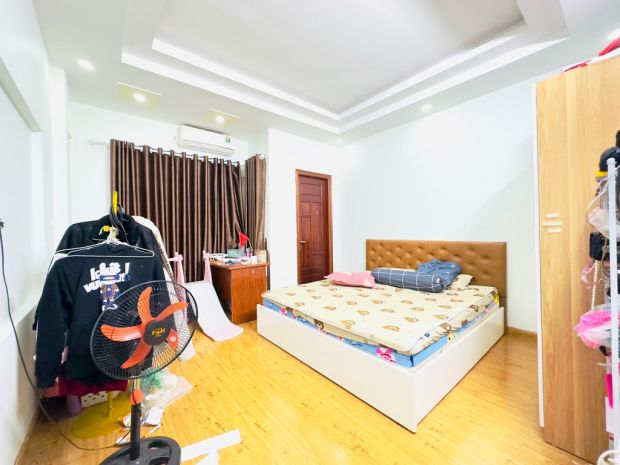 Bán nhà đẹp xuân đỉnh 38m 4 tầng 12,8 tỷ 7064790