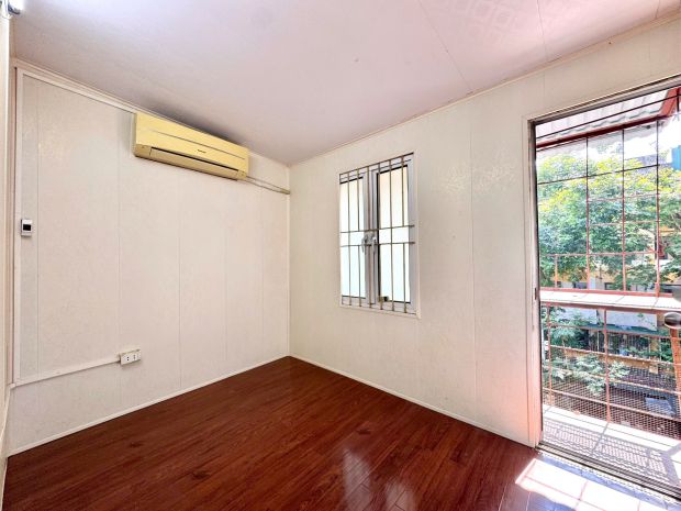 Bán tập thể tầng đẹp khu quỳnh mai sđcc  50m²,  2 tỷ 980 7064930