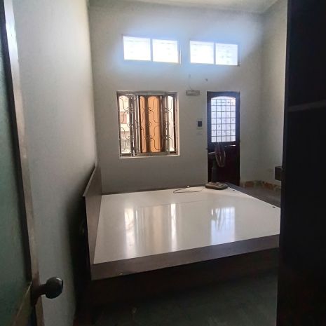 Cho thuê nhà riêng 42m²  3 tầng tại hoàng hoa thám 2 ngủ, 7065292