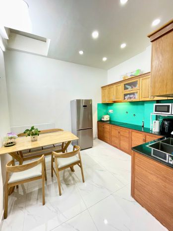 Nhà 4 tầng 2 mt hẻm đường tám danh p.chánh hưng. giá 9,2 tỷ 7066594