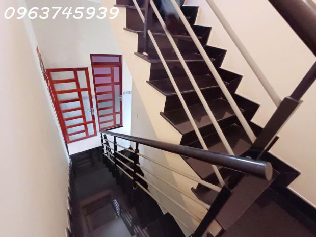 Bán nhanh mặt tiền kinh doanh lớn 8.5m, 3 tầng linh trung 7067177