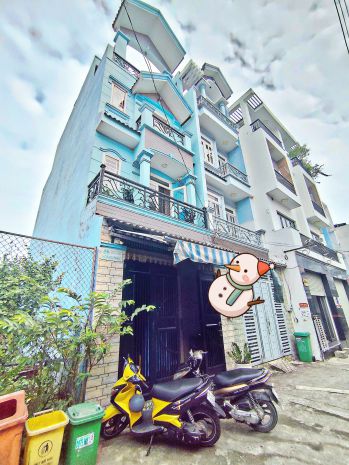 Bán nhà tên lửa siêu thoáng   3 lầu chỉ 6.999 tỷ  gọi 7067179