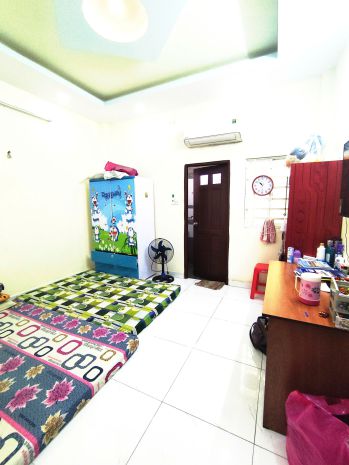 Bán nhà tên lửa siêu thoáng   3 lầu chỉ 6.999 tỷ  gọi 7067183