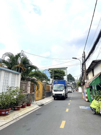 Siêu ngon! nhà 3 tầng mặt tiền, đường 6m bình chiểu  60m², 7067930