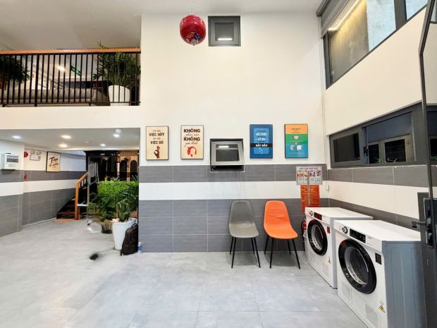 Quận 1 - tôn thất tùng -  chdv 5 tầng - thang máy - 13 7068606