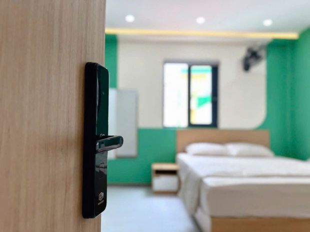 Quận 1 - tôn thất tùng -  chdv 5 tầng - thang máy - 13 7068607