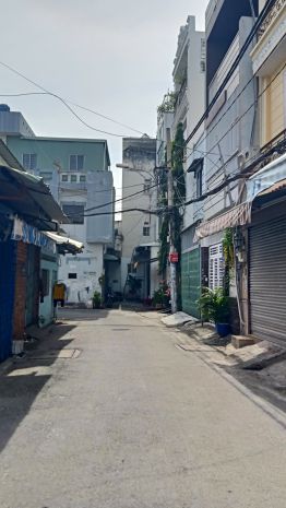 Nhà mặt tiền 2 tầng 50m2 p.tân quý, q.tân phú.gần chợ tân 7069777