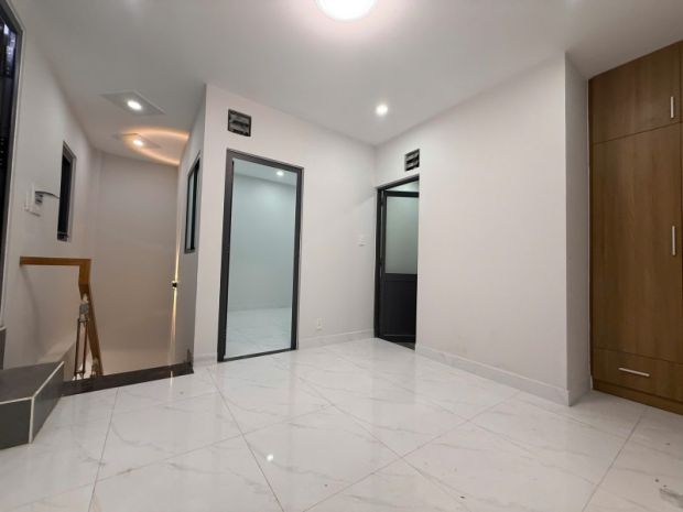 Bán nhà đẹp 2 tầng 80m² hiệp phú  gần coopmart  lê văn 7070887