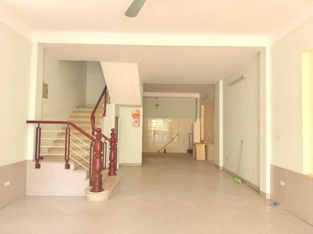 Bán nhà ngọc thuỵ, ôtô tránh, gần đường hồng tiến kéo dài, 7071065