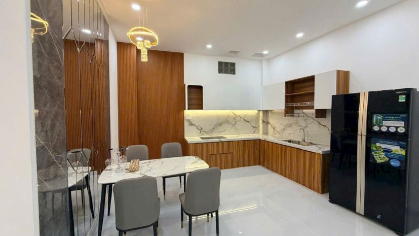 Bán nhà gần bên siêu thị go vĩnh điềm trung đường xe hơi 7 7071089