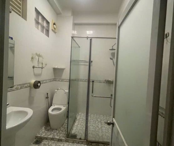 Bán nhà đẹp măt tiền q.4, gần tân vĩnh, 5,2m x 10m, 4 tầng, 7071094