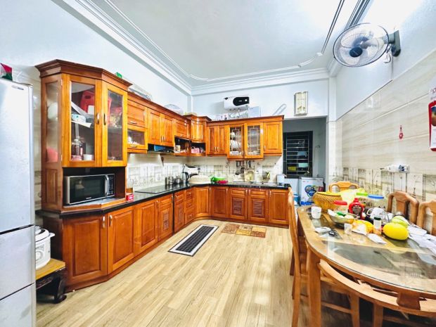 Gara ô tô 7 chỗ vào nhà - vị trí đỉnh, ngõ thông, kinh doanh 7071202