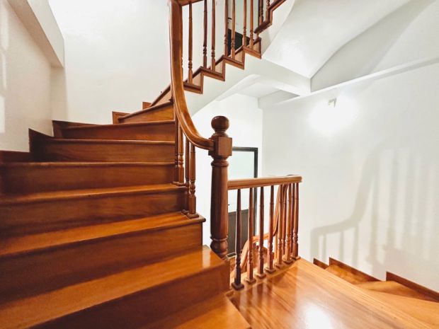 Gara ô tô 7 chỗ vào nhà - vị trí đỉnh, ngõ thông, kinh doanh 7071206