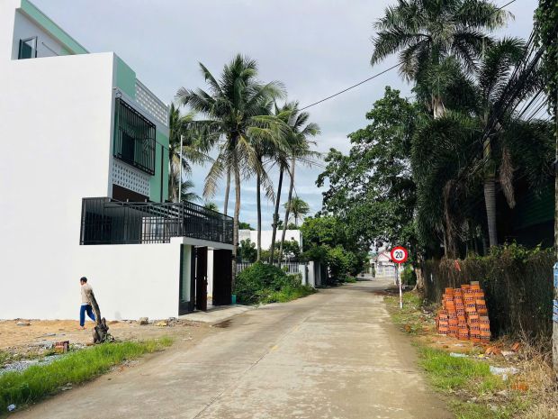 Bán lô đất vĩnh trung phường tây nha trang  khánh hoà diện 7071229