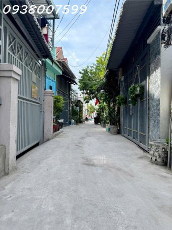 Nhà bán gấp giảm 400 triệu. sát vách quận 7  - nhà mới ở 7071653