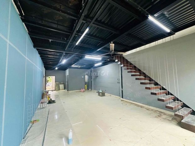 Cho thuê nhà mặt tiền 2 tầng đường võ chí công hoà xuân 7071736