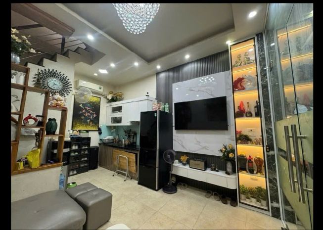 Bán nhà hoàng hoa thám , khu vực lõi trung tâm của thành 7071896