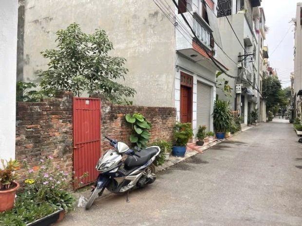 Bán đất tặng nhà c4 - đông ngạc - dt56 m2 - mt4,3m - giá 8 7072801