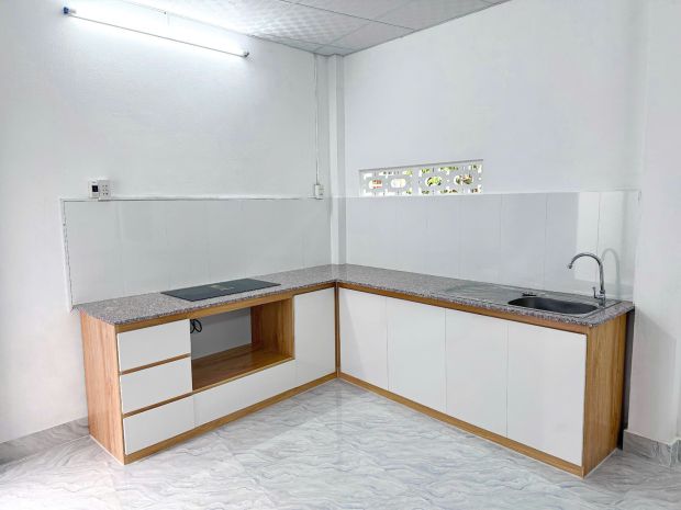 Bán nhà căn góc gần chợ vĩnh hải đường ôtô cách đường 24 7073460