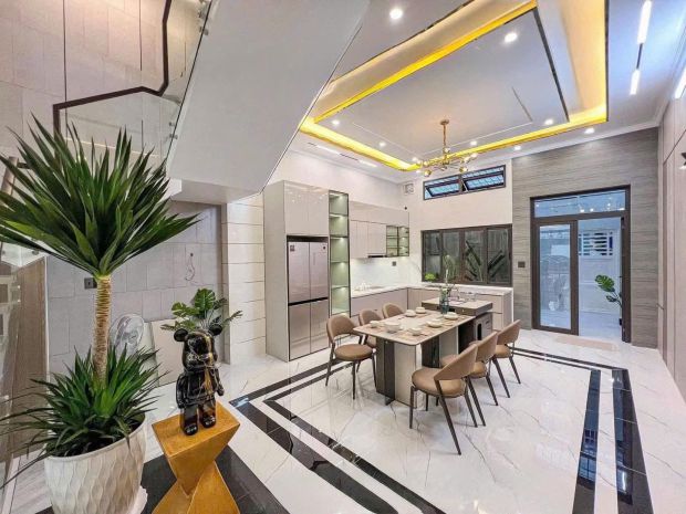 Nhà phố 1 trệt 2 lầu  vị trí trung tâm thủ dầu một  dọn 7073989