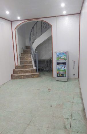 Cho thuê nhà 3 tầng ngõ an sơn, 30m² x 3 tầng, 2 ngủ, 2 vệ 7074391