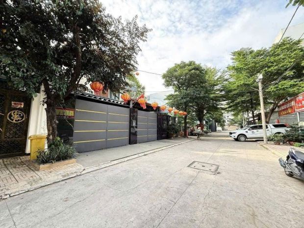 Siêu phẩm nhà 1 lửng 4 lầu 5x28  có thang máy  giá chỉ 7074608