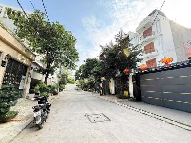 Siêu phẩm nhà 1 lửng 4 lầu 5x28  có thang máy  giá chỉ 7074611