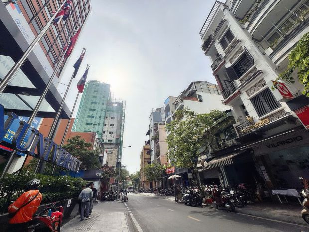 Bán nhà 2 tầng mặt tiền kd đ.nguyễn văn tráng, bên thành, 7074860