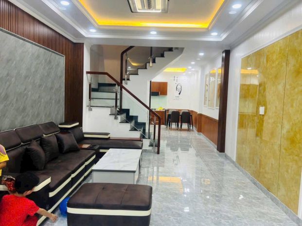 Nhà mới 2 tầng sân thượng nguyễn thị thập  p.bình thuận , q7 7075516