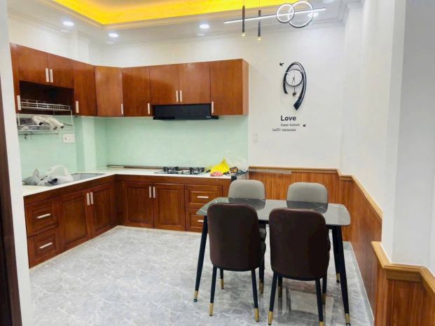 Nhà mới 2 tầng sân thượng nguyễn thị thập  p.bình thuận , q7 7075517