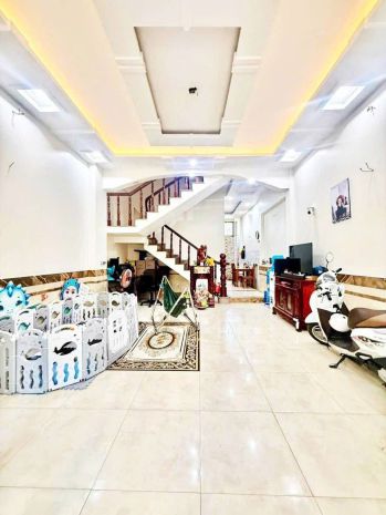 Nhà 3 tầng btct đẹp 75m2 hxh. khu vực dân cư sầm uất trần 7075580
