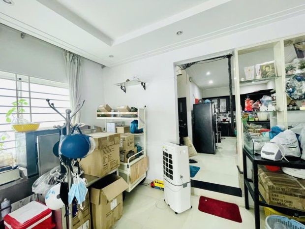 Bán nhà nguyễn trãi  hẻm xe hơi đỗ cửa  khu dân trí cao 7075744