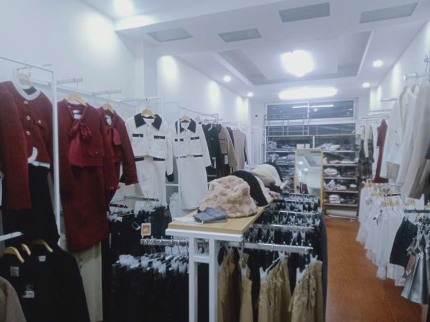 Cho thuê nhà mặt phố nguyễn trãi 3 tầng x 45m2, thông sàn 7076081