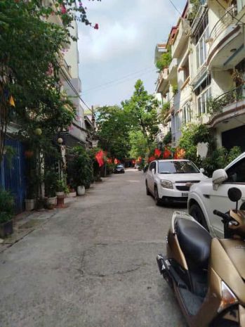 Chỉ 314 triệum có ngay nhà ngõ 36 đào tấn 70m 5 tầng thang 7076140