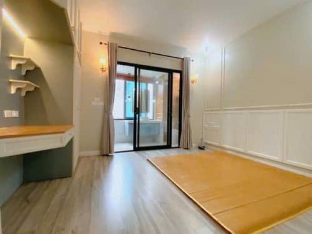 Chỉ 314 triệum có ngay nhà ngõ 36 đào tấn 70m 5 tầng thang 7076141