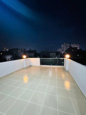 Quận 8nhà mới ô tô 4 lầu sân thượng 4.4x14 âu dương lân 7076552