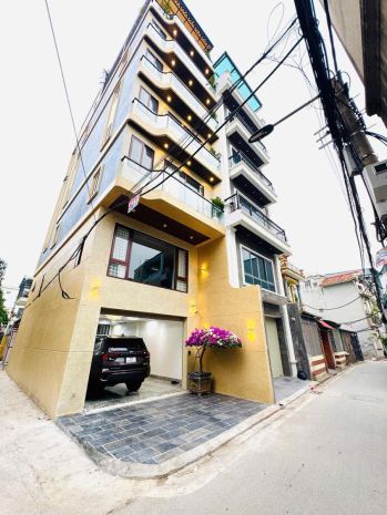 Ccmn văn tiến dũng ô tô 7 chỗ tránh trước mặt - 7076931