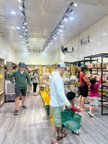 Sang nhượng mặt bằng đẹp, đã đầu tư rất tâm huyết - chỉ vào 7076945